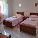 Oleandra House A 5 Minuti Dal Liscia Dom wakacyjny