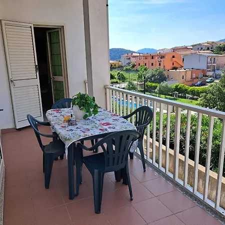 Hébergement de vacances Oleandra House A 5 Minuti Dal Liscia