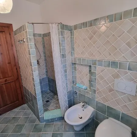 Oleandra House A 5 Minuti Dal Liscia Hébergement de vacances