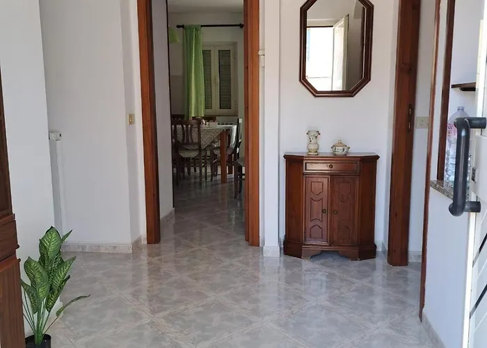 Oleandra House A 5 Minuti Dal Liscia 度假居